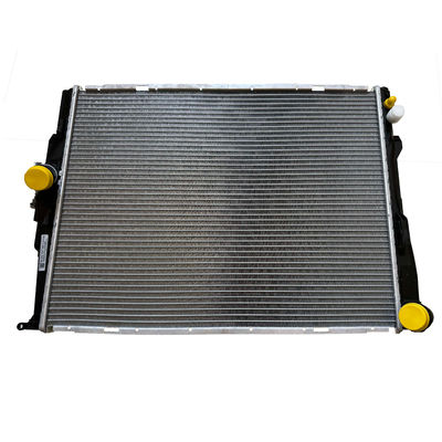 Goede prijs. Aluminium radiator voor BMW X1 Z4 E81 E82 E84 E88 E90 17117521048 17117553111 17117521046 online