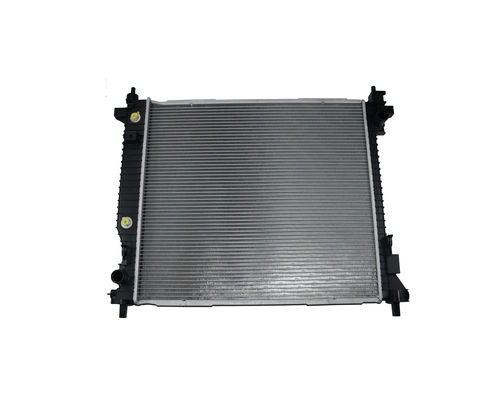 Goede prijs. Op maat gemaakt Cadillac SRX 20926497 Aluminium Radiator met Plastic Water Tank online