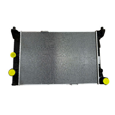 Goede prijs. 2045000203 OE NO. Aluminium radiator voor Mercedes-Benz C200 W204 2045000303 2045002203 online