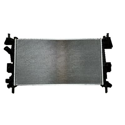Goede prijs. Vervang/repareer uw Ford Focus D2 F1 met onze aluminium radiator en plastic watertank online