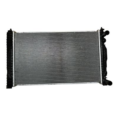 Goede prijs. OE NO. 3BD121251C Passat Auto Parts Aluminium radiator voor VW SAIC VOLKSWAGEN MT 3BD121251B online